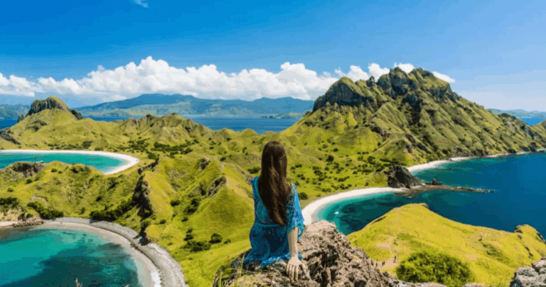 10 Destinasi Wisata Indonesia: Liburan Idaman 2025