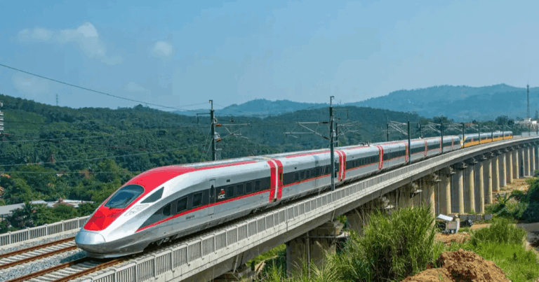 Kereta Cepat Whoosh Malaysia: Magnet Baru bagi Wisatawan Negeri Jiran