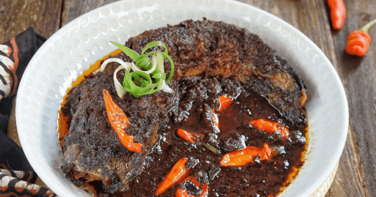 Kuliner Khas Bekasi: Lezatnya Gabus Pucung hingga Kue Procot