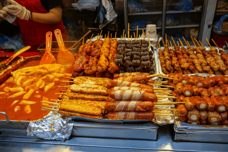 Street Food Korea Selatan: Dari Tteokbokki hingga Corndog