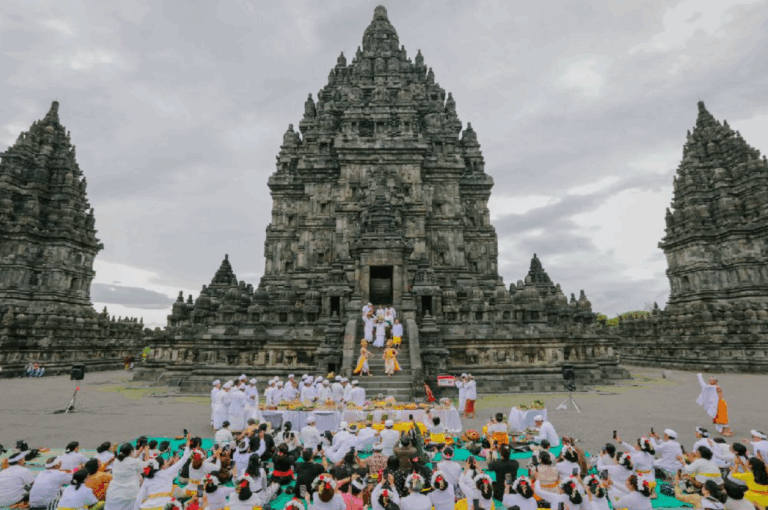 Merayakan Sejarah: Abhiseka Prambanan di Usia 1.169 Tahun