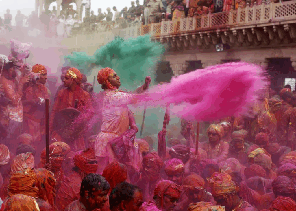 Festival Holi di India: Warna dan Kehidupan