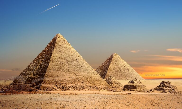 Menjelajahi Budaya Mesir Kuno di Piramida Giza