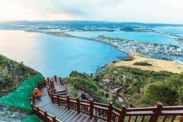 Pulau Jeju Korea Selatan: Keindahan Alam yang Romantis