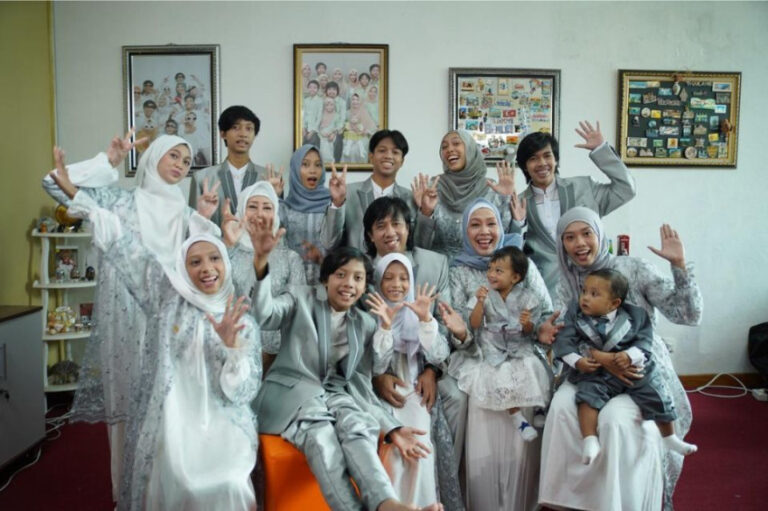 Inspirasi Keluarga Cheria di Hari Anak Sedunia 2025