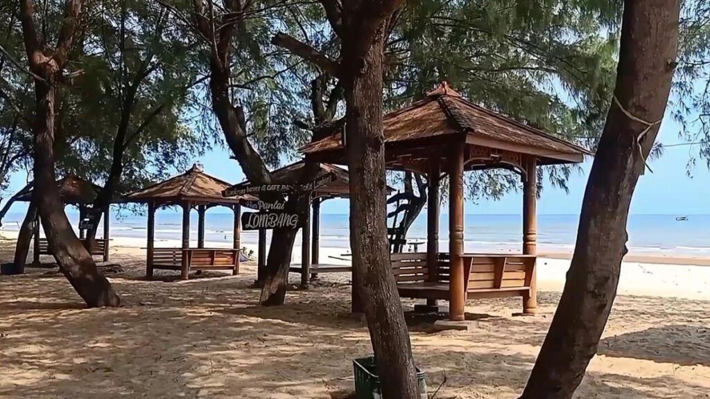 Liburan Seru di Madura: 7 Destinasi Wisata Keluarga Terbaik