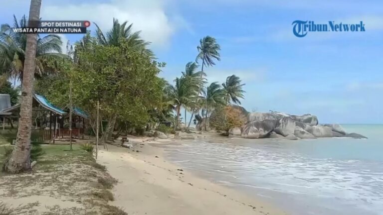 Petualangan Hemat di Pantai Batu Kasah, Natuna