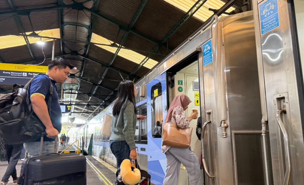 Keberangkatan Kereta Tambahan Sambut Libur Imlek di Yogyakarta